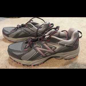 Women’s New Balance shoes
